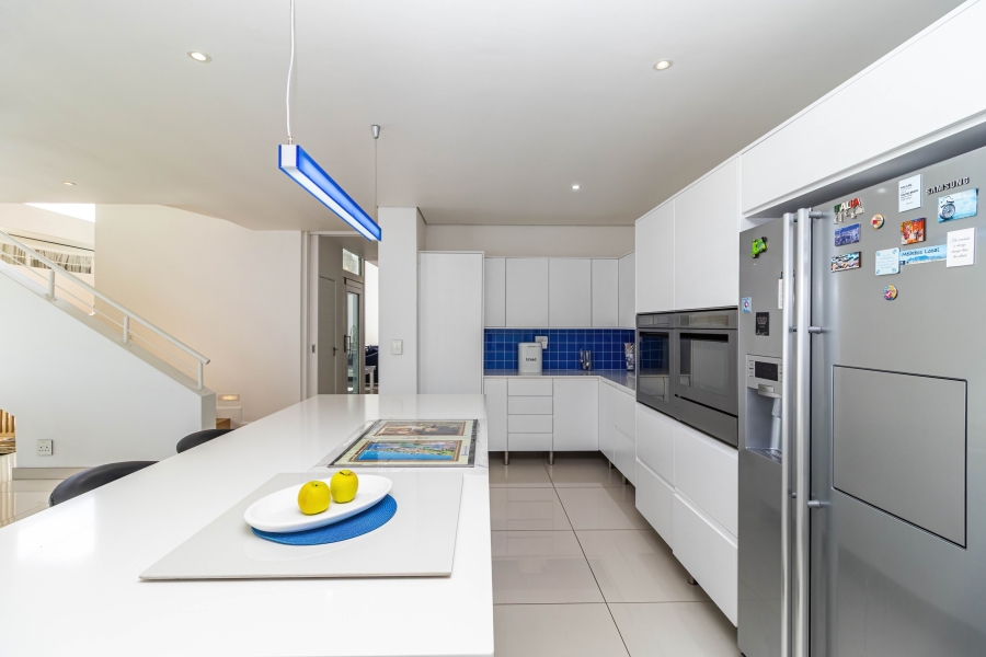 5 Bedroom Property for Sale in Melkbosstrand Central Western Cape